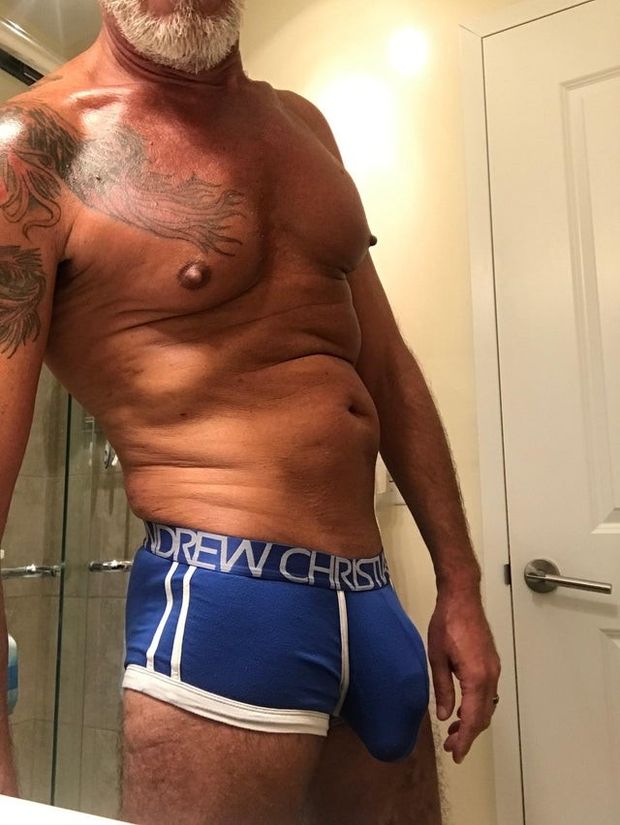 Bulge with some weight on my balls