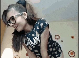 Showing Us Her Real Sexy Butt