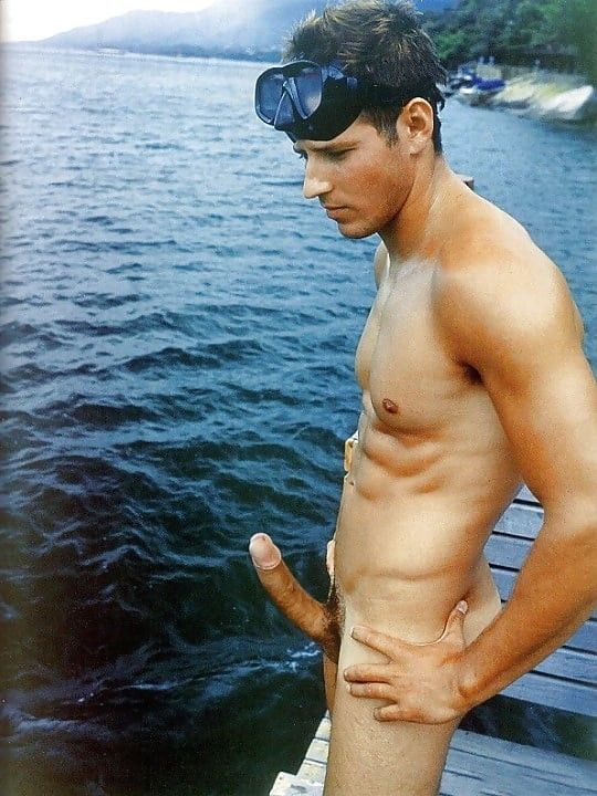 I wanna snorkel with this guy!