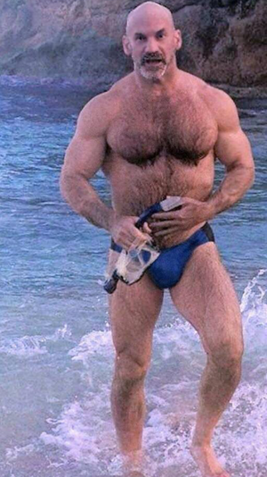 hairy muscle daddy speedo