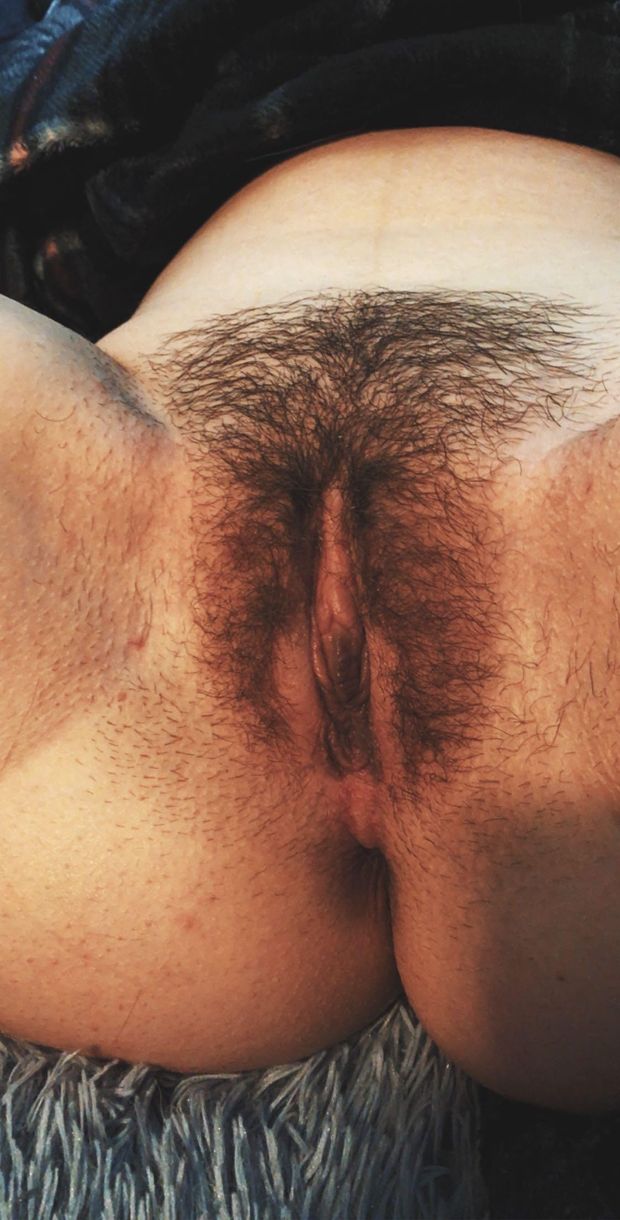 Hairy pussy