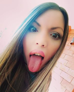 beauty latin shemale is very to gangbang