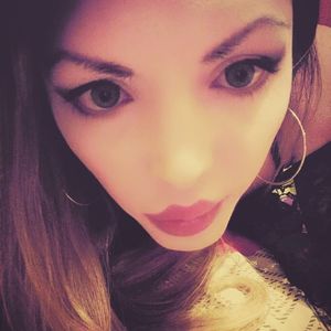 beauty latin shemale is fucking