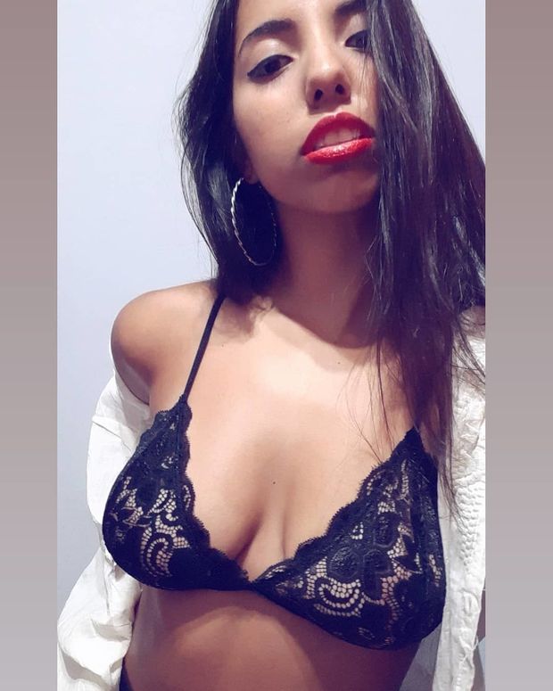 latina tits
