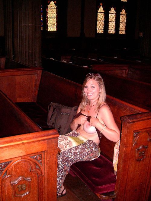 Flashes Tits At Church