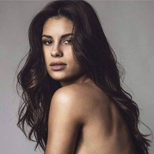 carolina loureiro +gifS