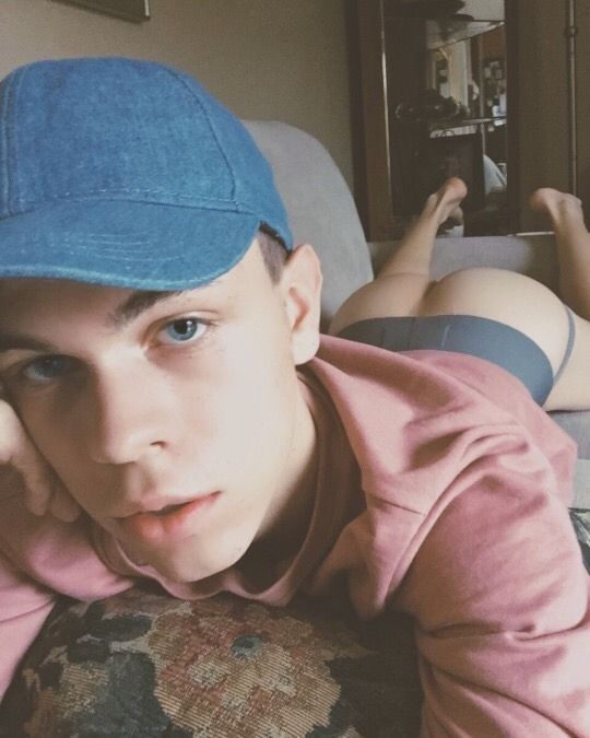 Daddys whore waiting 4 daddy