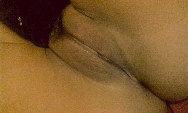 Opening my pussy wide for you all