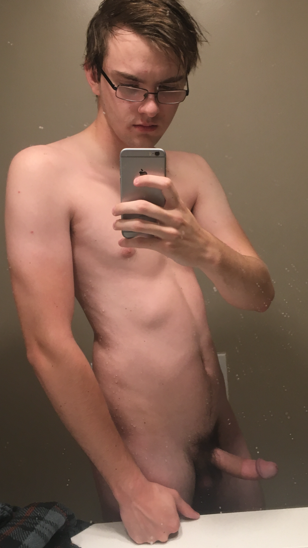 i am a gay 18yo