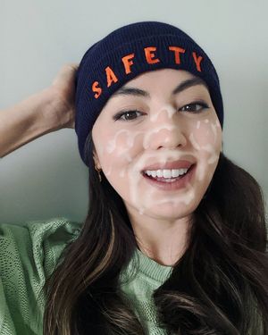 Safety facial