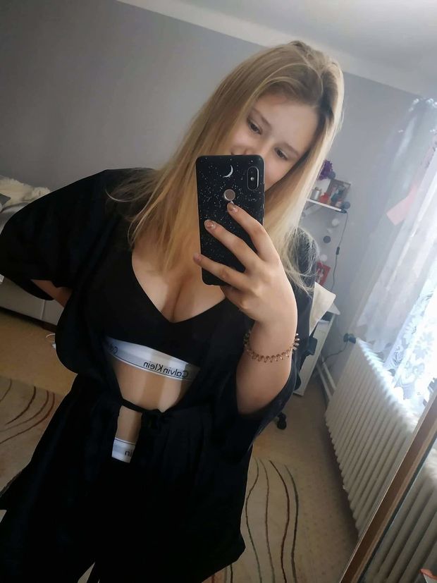 Sexy blonde non nude posing