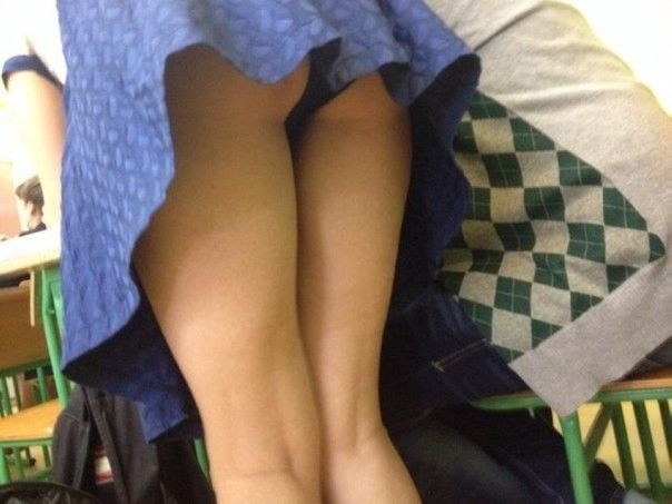 bending upskirt
