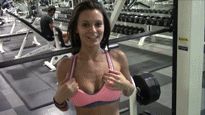 Fearless 19yo shows tits at public gym