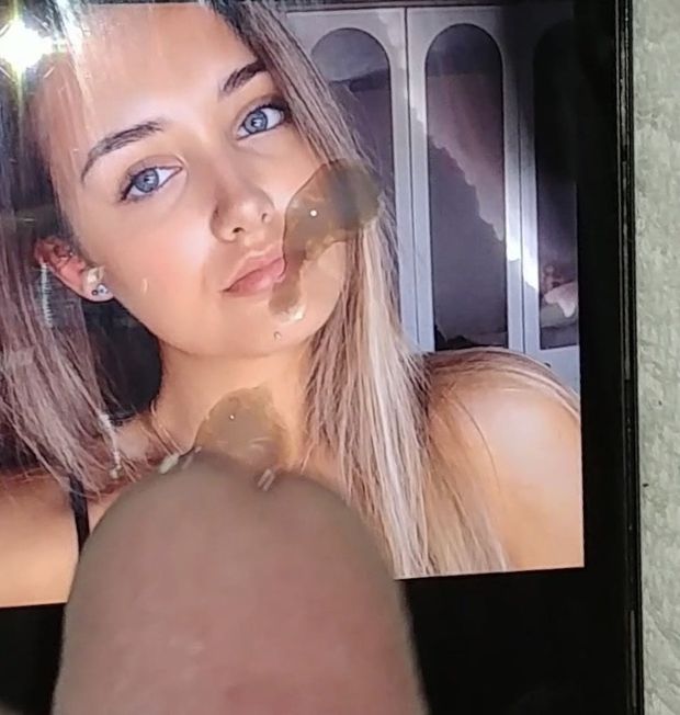 Rosie Lewis cum tribute