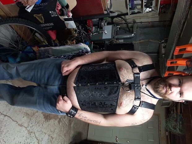 Looking sexy for daddy