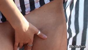 Natural teenie is opening up slim pussy in close range and cumming