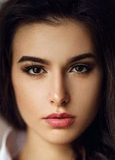 Hypnotizing eyes