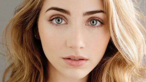 Emily Rudd Shocked At How Wet She Is For You