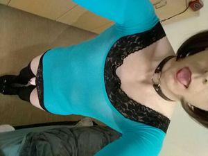 Waiting for daddy’s cum