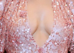 Elizabeth Olsen -34B Breasts