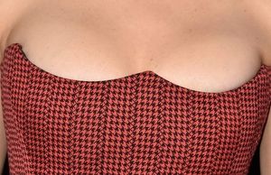 Scarlett Johansson Amazing 36D Breasts