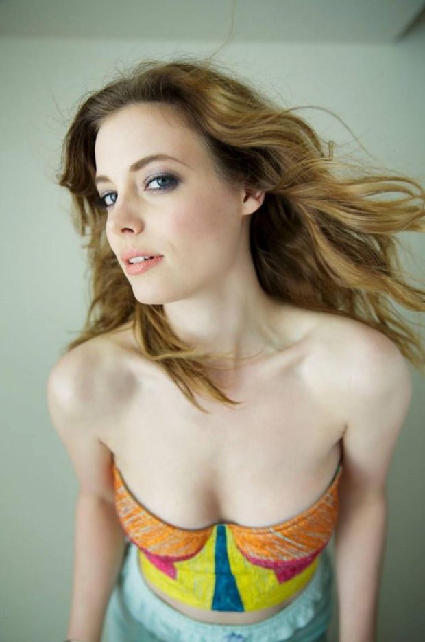 Beautiful cum waiting pose