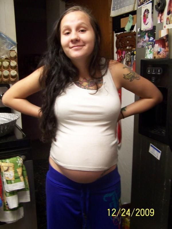 Pregnant Naked Girlfriend