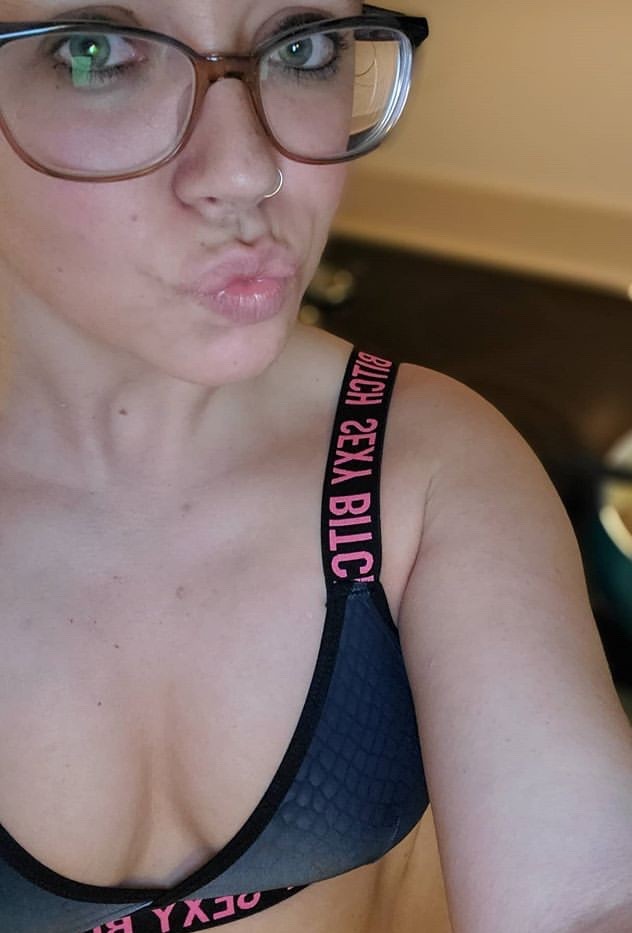Duck face and glasses selfie