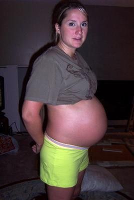 teen pregnant babe naked