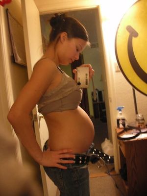 teen pregnant babe naked