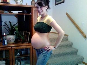 teen pregnant babe naked