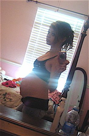 Pregnant Babe Naked