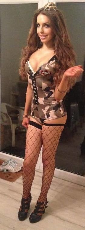 Chloe Salpa party sex