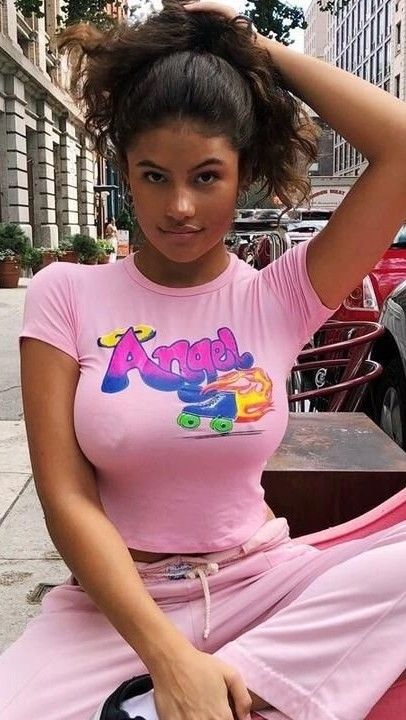 Hot tits