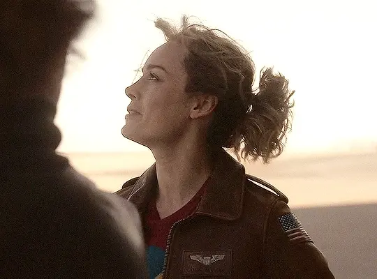 Brie Larson III -Captain Marvel