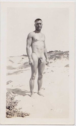 What makes a homo hot!