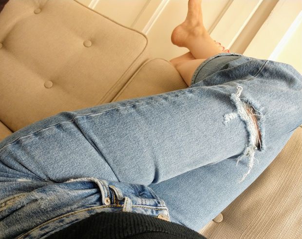 It's ripped jeans Friday!