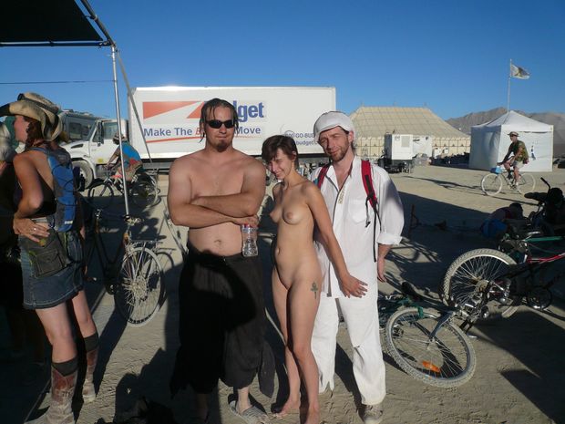 Only One Naked 3 Pornhugocom