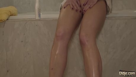 Stalker meets horny babe