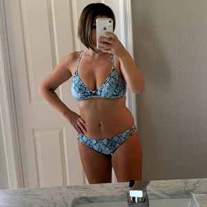 Bored house wife needs a cock