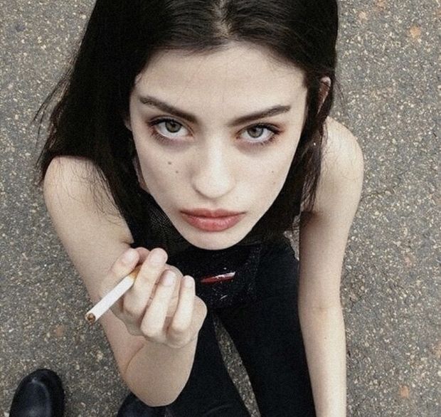 Cute smoking babe