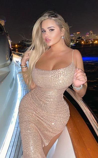 beautiful, curvy bitch anastasia kvitko