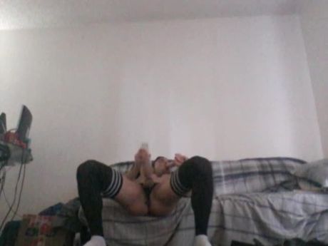 Masturbating with fleshlite to Jasmin Jordan bukkake video while sucking on my dildo wishing it was your cock and jasmin riding my dick ❤