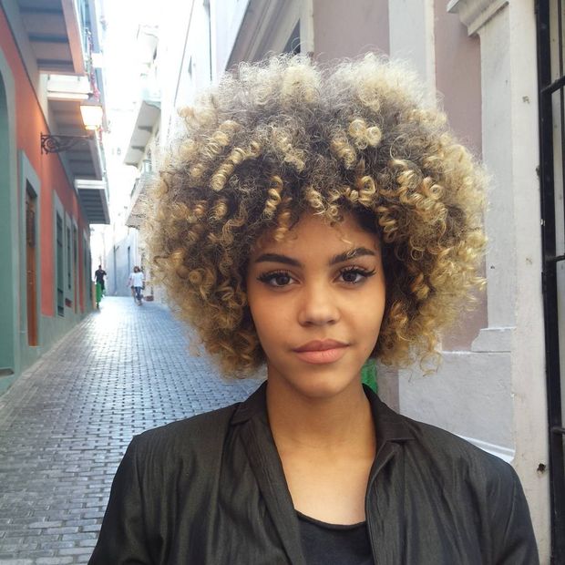 Ebony cutie