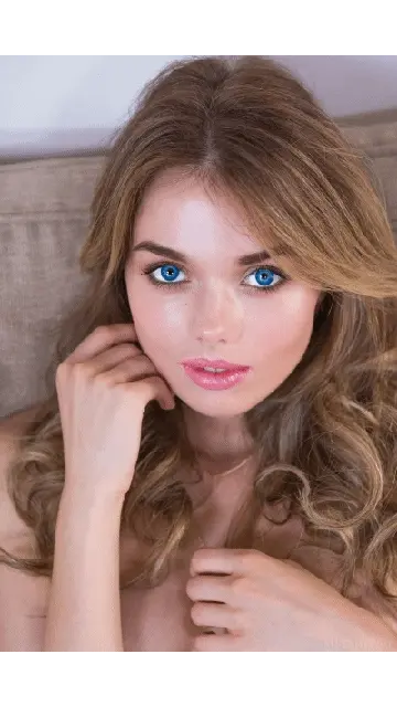 Beautiful blue eyes and perfect body