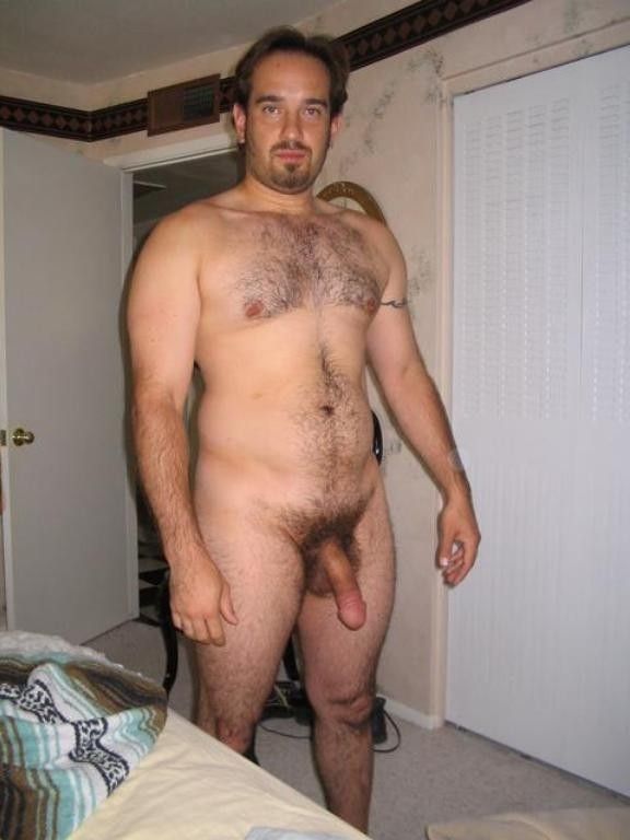 amateur naked men