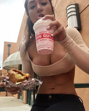 fast food tits