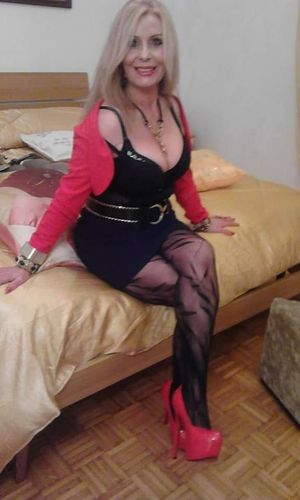 Mature Italian whore