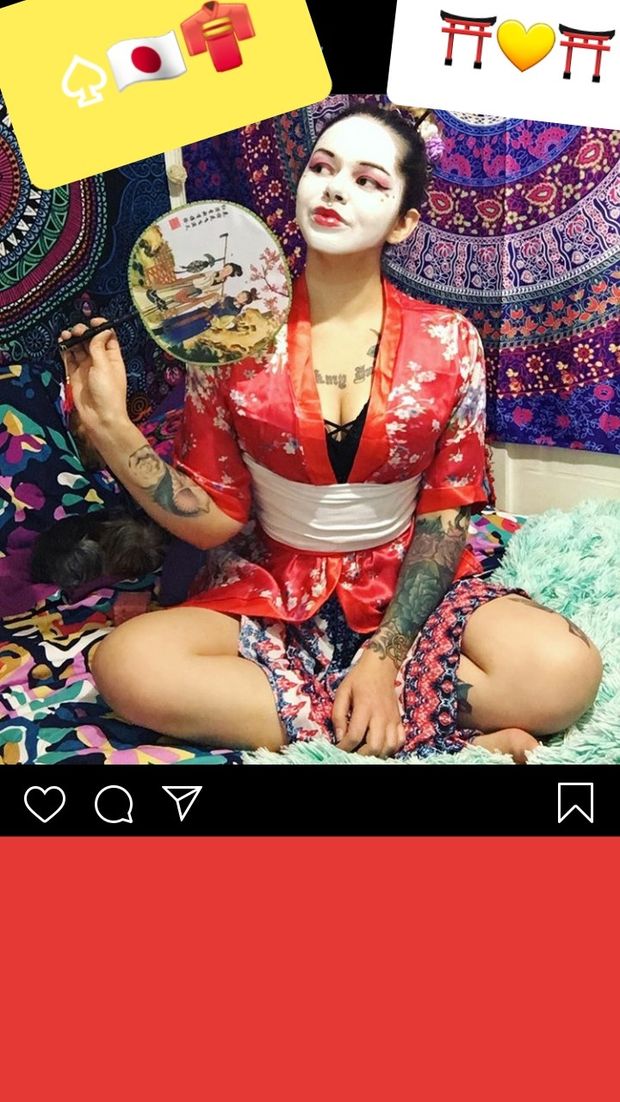 Geisha Costume Cleavage
