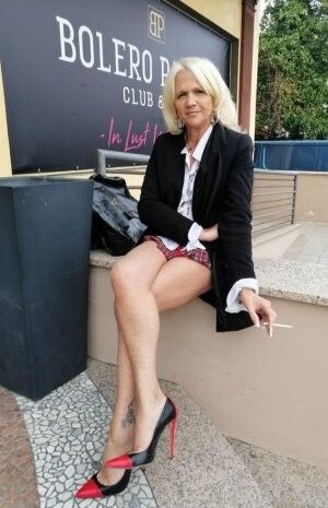 Mature Italian whore